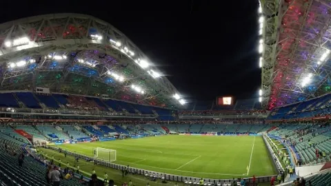 WTT乒乓球总决赛孙颖莎女双、女单双双折戟，遭遇首战失利